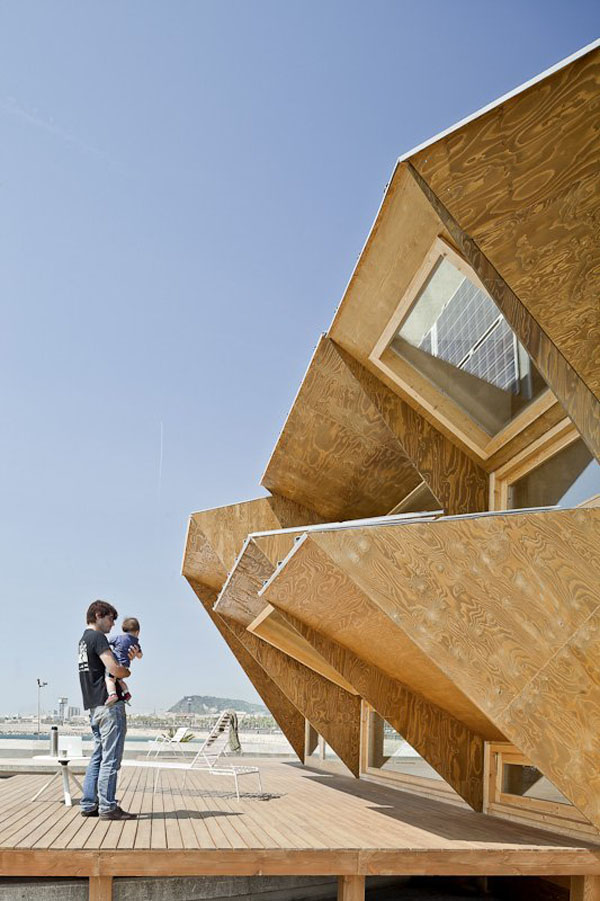 Endessa Pavilion IAAC, solar facade, wood architecture, sustainable architecture, photovoltaics, student work