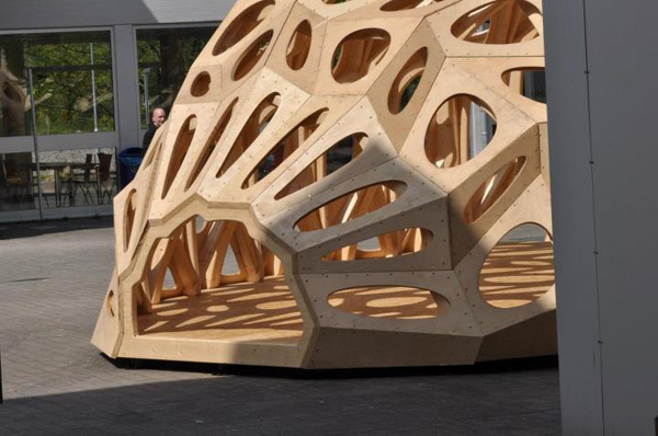 Bowoos Temporary Pavilion, Saarland University, marine biodiversity, lightweight material, wooden pavilion, shell-like structure, student work, german contemporary architecture