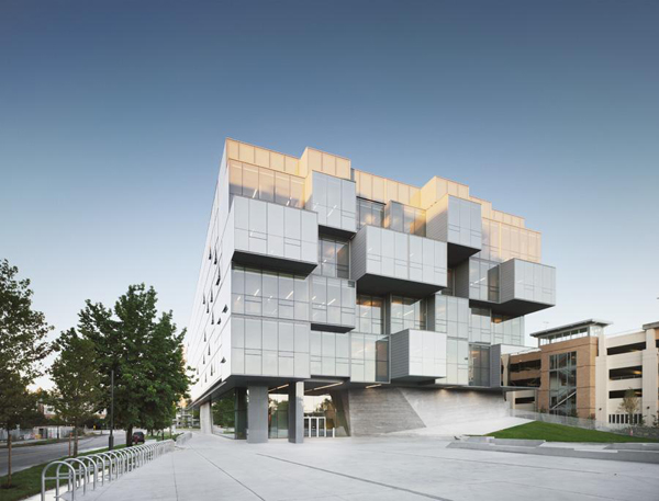 UBC Faculty of Pharmaceutical Sciences, Saucier Perrrotte Architectes, educational architecture, research center architecture, Vancouver architecture, university campus