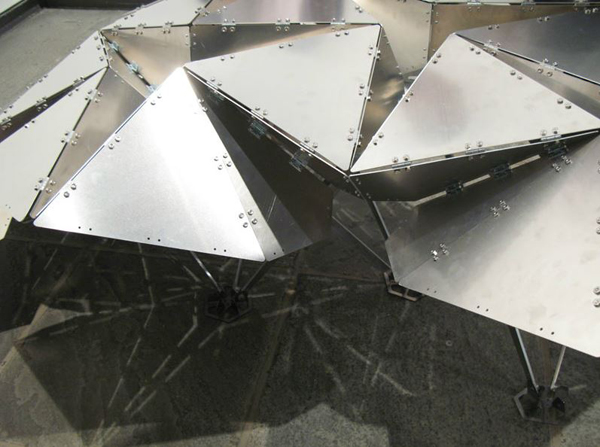 LabStudio, Jenny Sabin, aluminum, triangular structure, responsive surface, deployability, connections, scissor joint