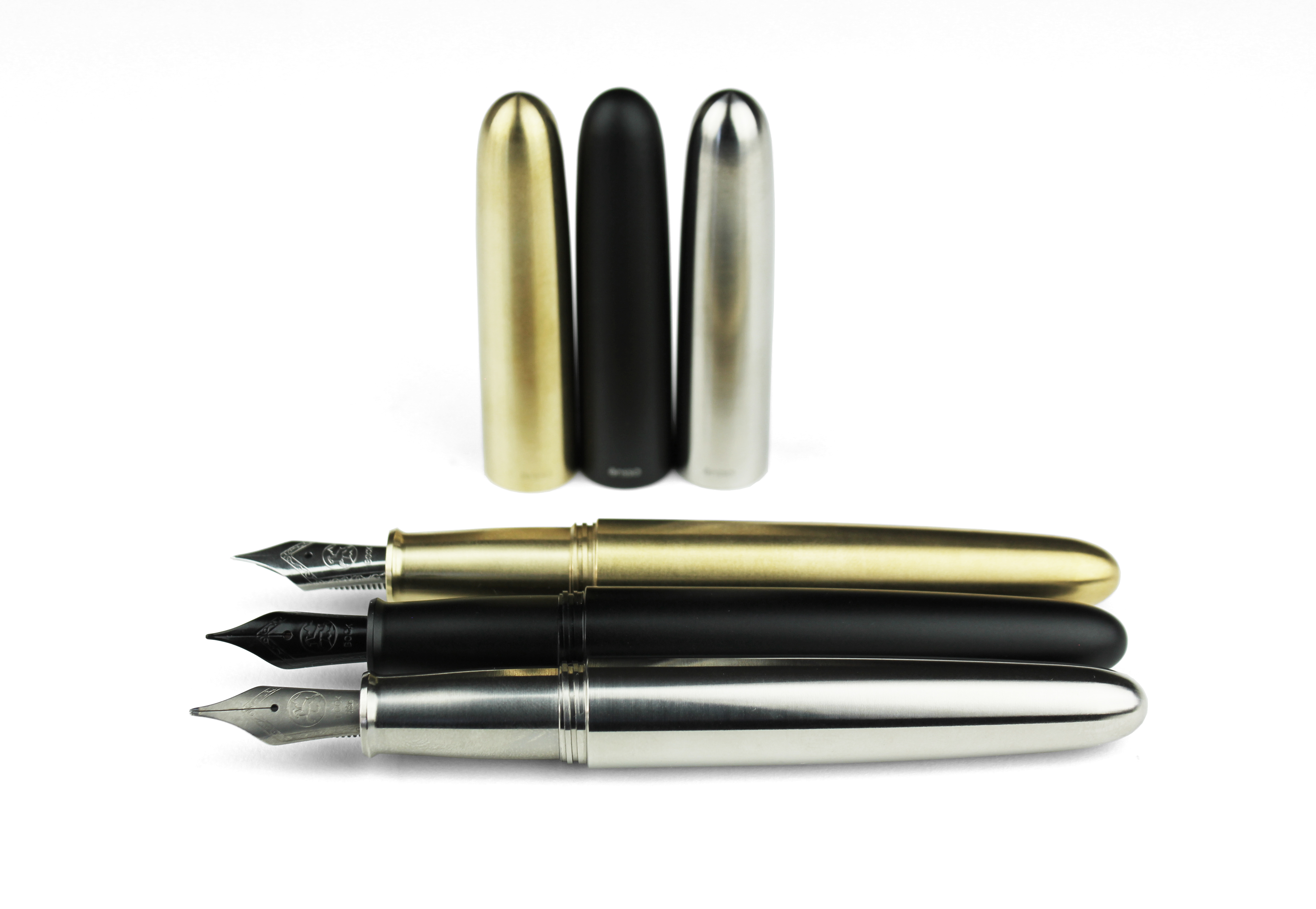 PIUMA: Minimal Titanium & Brass Fountain Pen - eVolo
