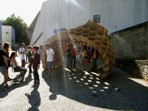 Constructive Geometry Pavilion FAUP, honeycomb structure, cardboard pavilion, student work, digital fabrication